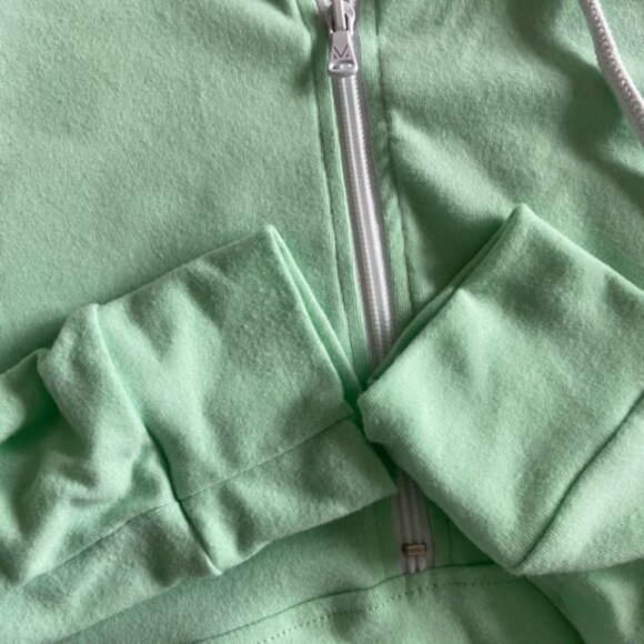 Michelle Mae Mint Coloured Size L Hoodie   NWOT - Picture 6 of 7
